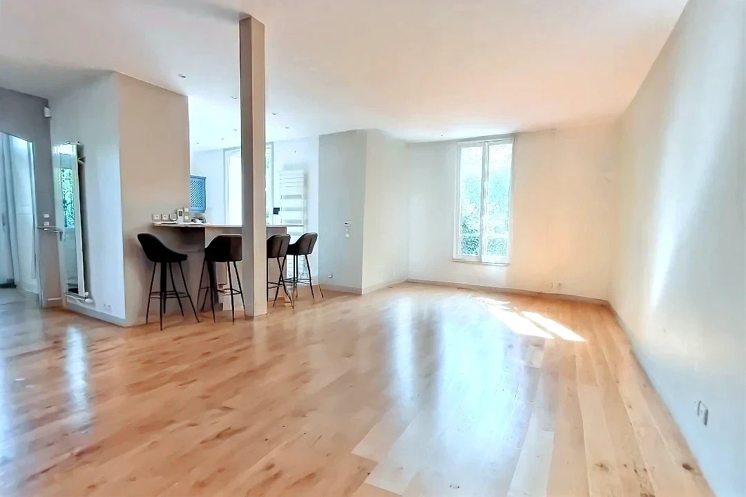 Vendita casa di 140 mq a MONTMORENCY