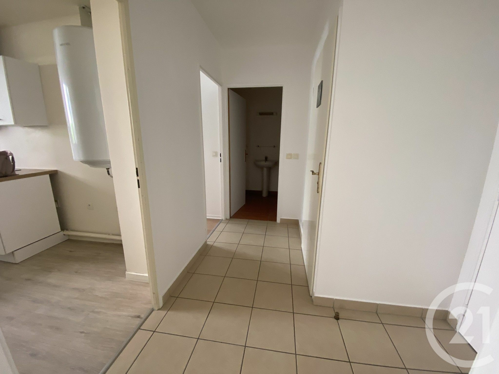 Apartment for rent of 46sqm in MANTES LA JOLIE