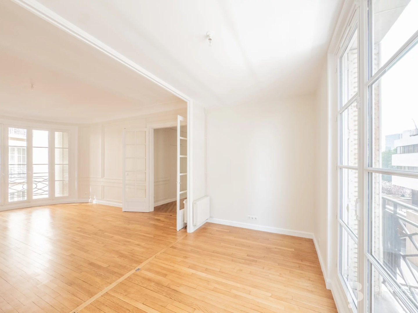 NEUILLY - À LOUER VIDE - 5 PIECES 152 M2 - 2e étage - RUE DELANN