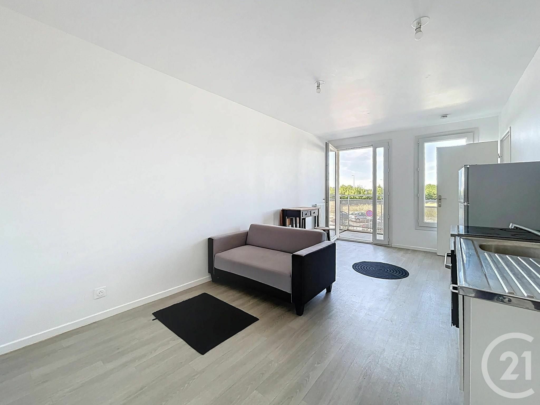 T2 36m2 meublé proche centre commercial MELUN 77000