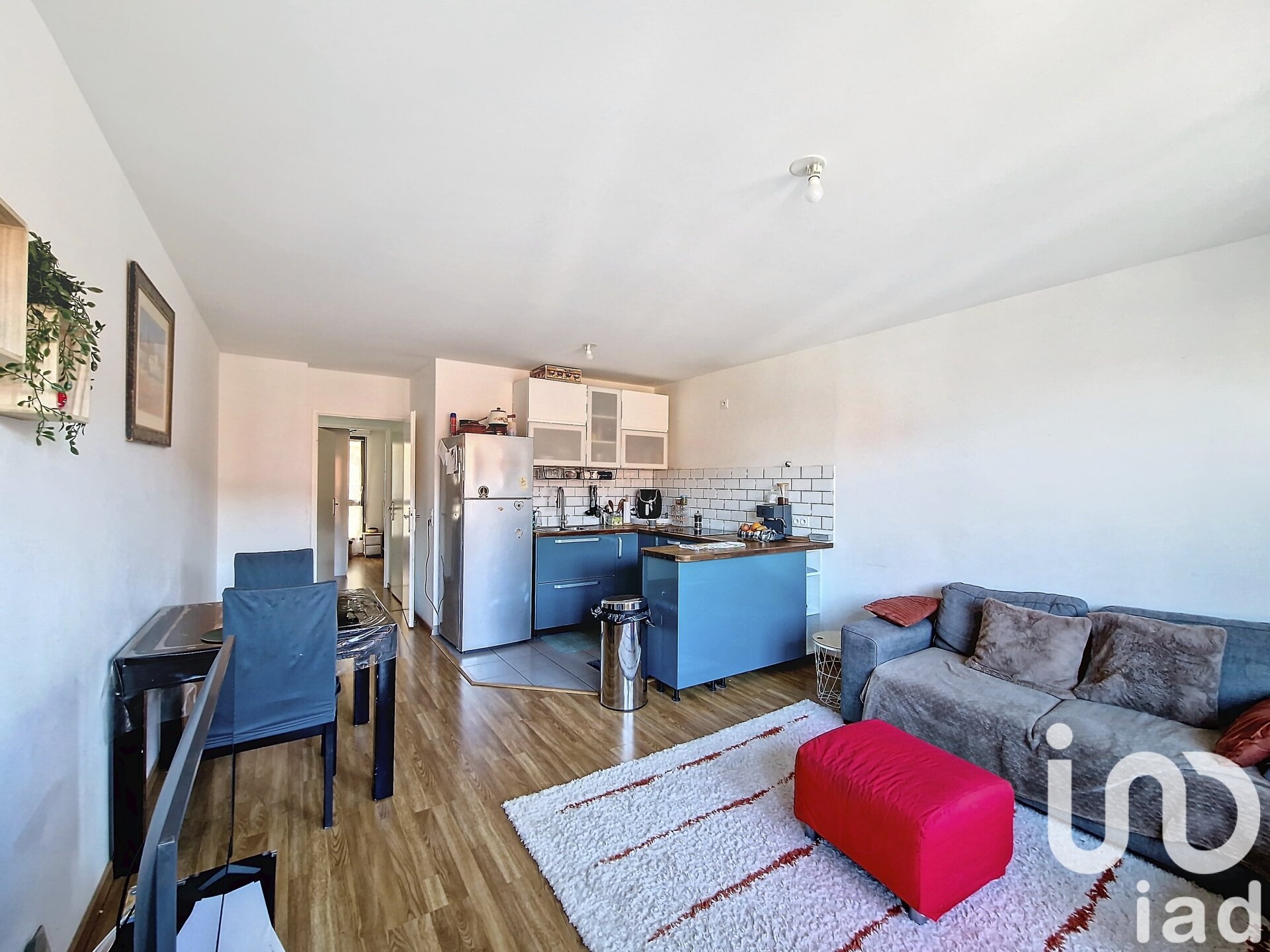 Sale of 4-room apartment