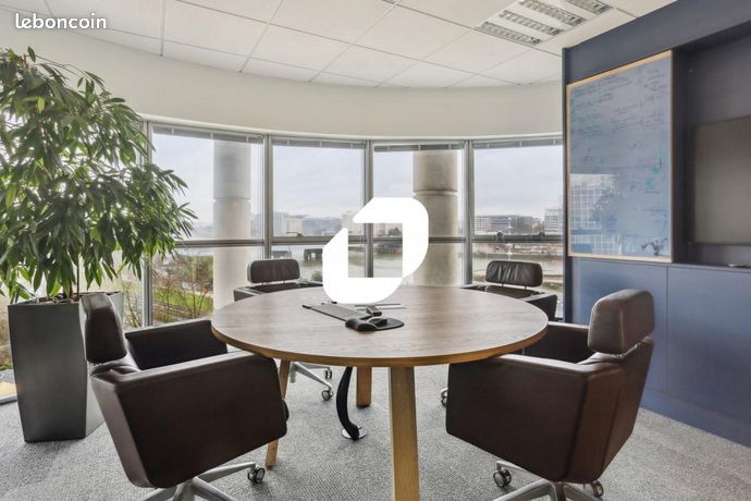 Bureau 300 m² flexible 6ème étage Sèvres accès sécurisé