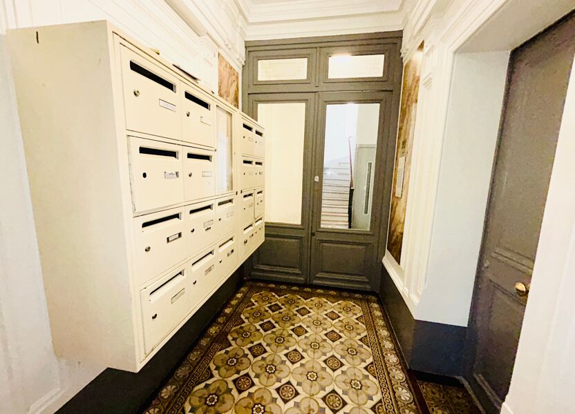 Clichy apartment for sale, 19 sqm T-1, €155,000 | Orpi