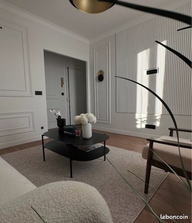 EXCLUSIVITÉ – Neuilly Saint-James : Studio rénové avec vue jardin, immeuble de standing avec ascenseur