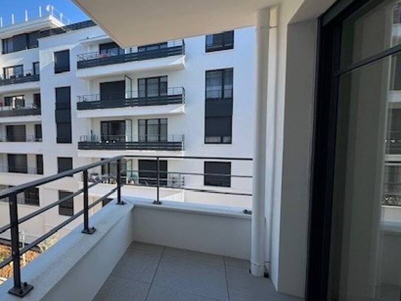 77 sqm apartment for rent in Maisons-Alfort