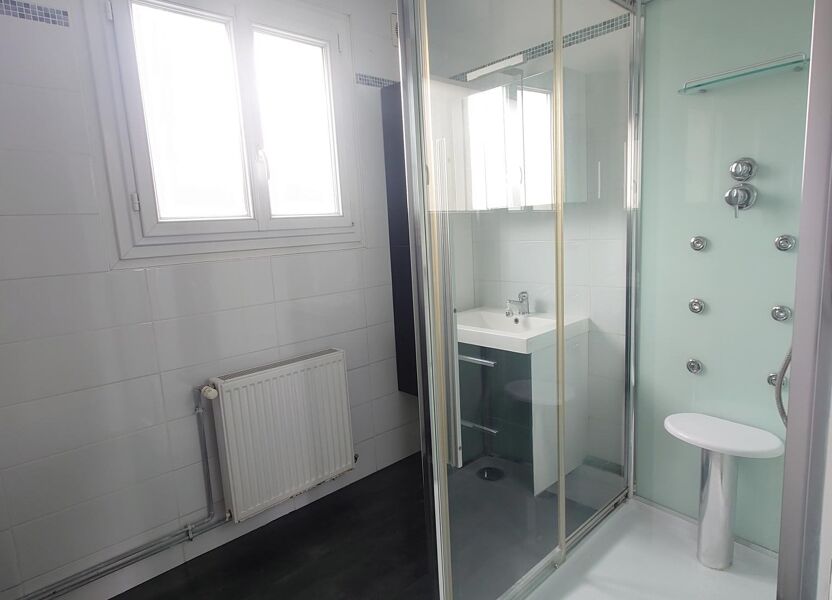 Location appartement, 50.31 m2 T-2 à Noisy-le-Grand, 910 € | Orpi