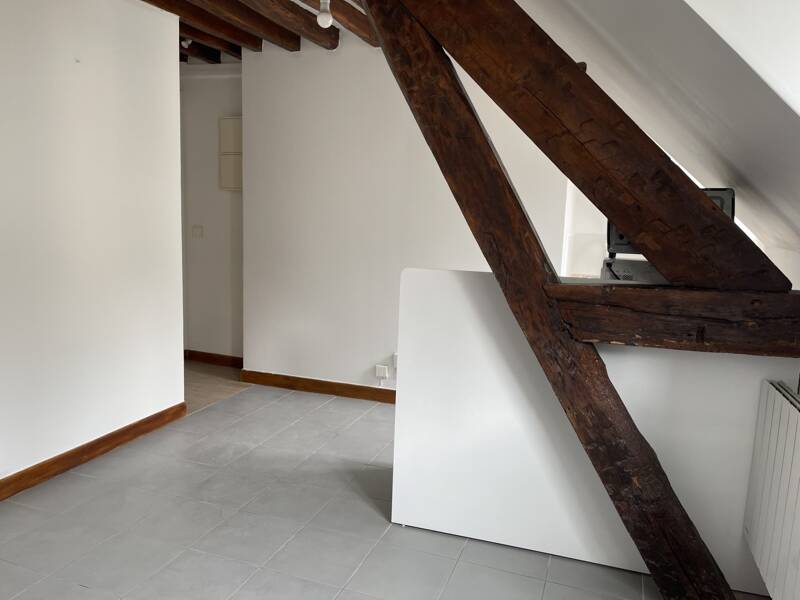 Location appartement de 18m2 à PARIS 9