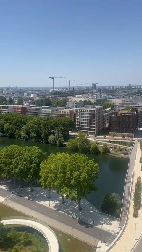T2 44m² avec balcon vue Seine à Saint Denis 93200