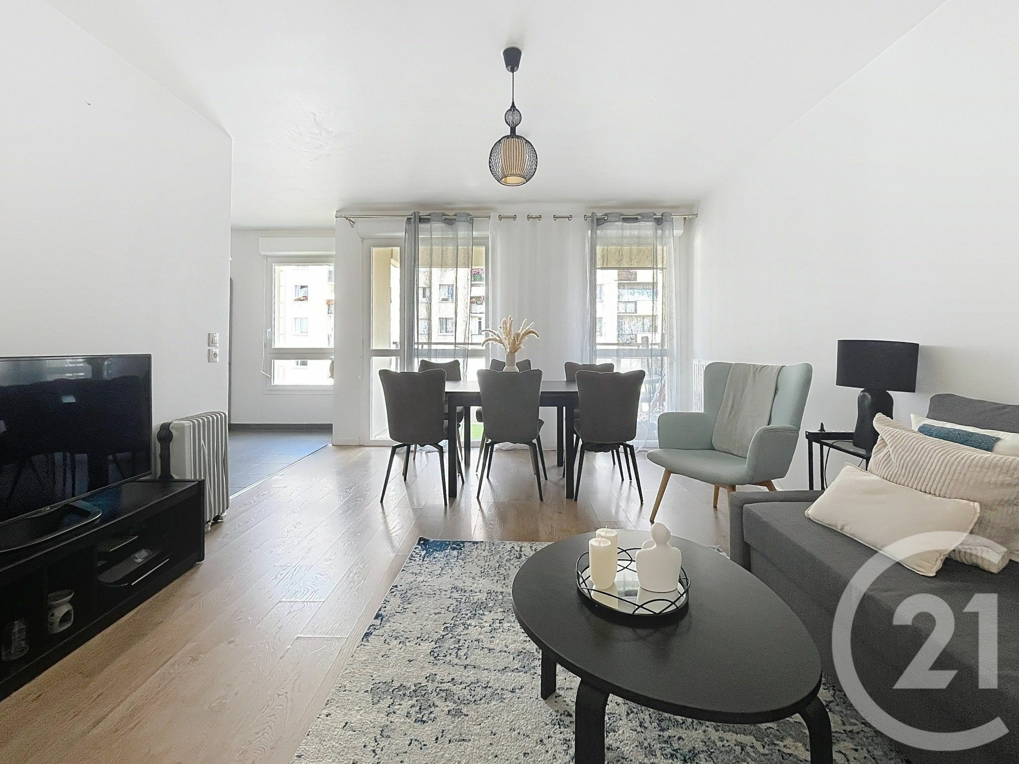 Location appartement de 61m2 à NANTERRE