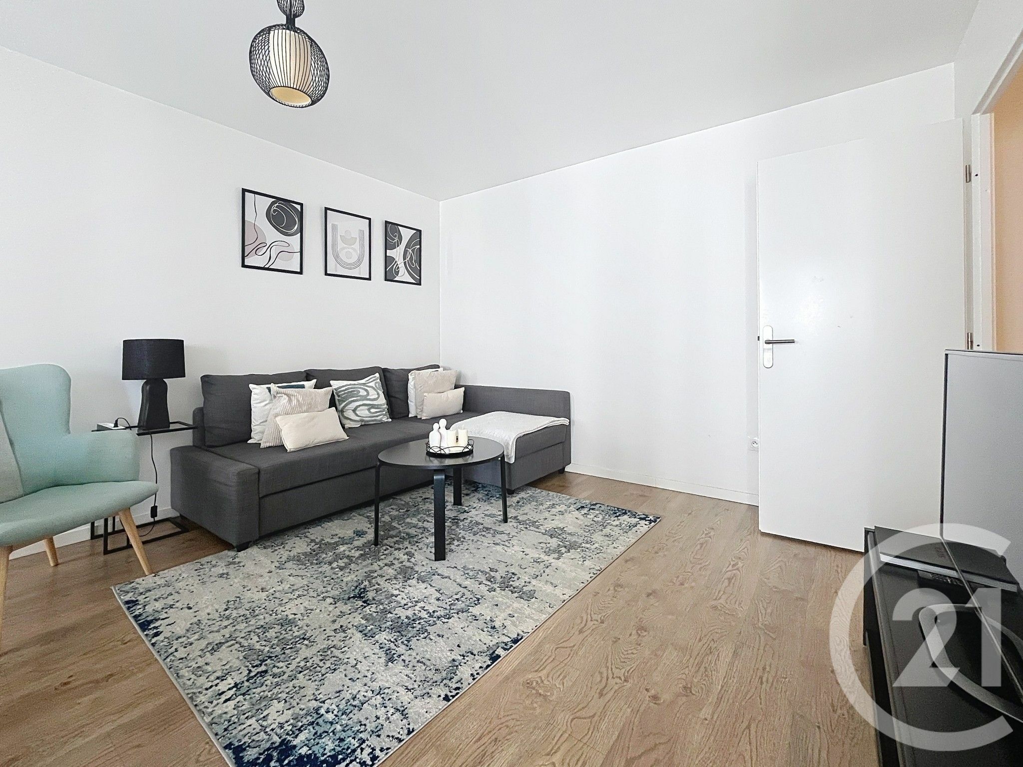 Location appartement de 61m2 à NANTERRE
