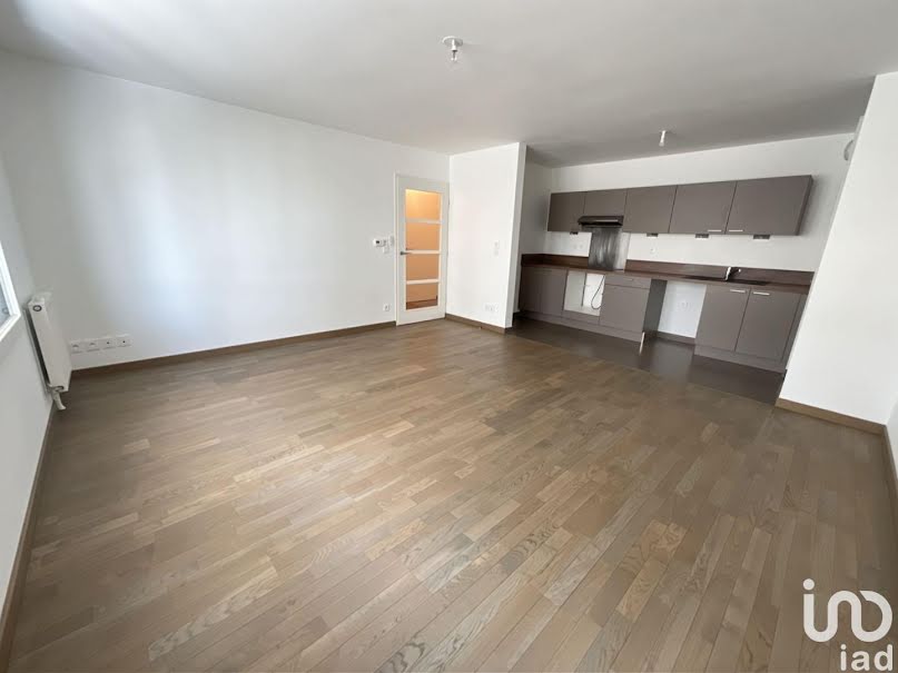 Location appartement 3 pièces 63 m2