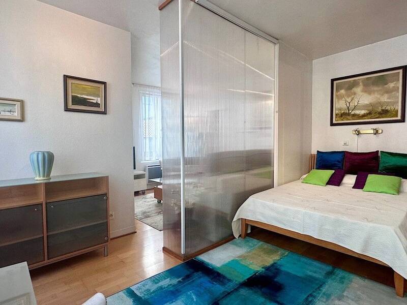 Rental apartment of 32 sqm in PARIS 9