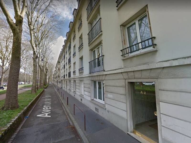 T2 31sqm 4th floor near transport VERSAILLES 78000