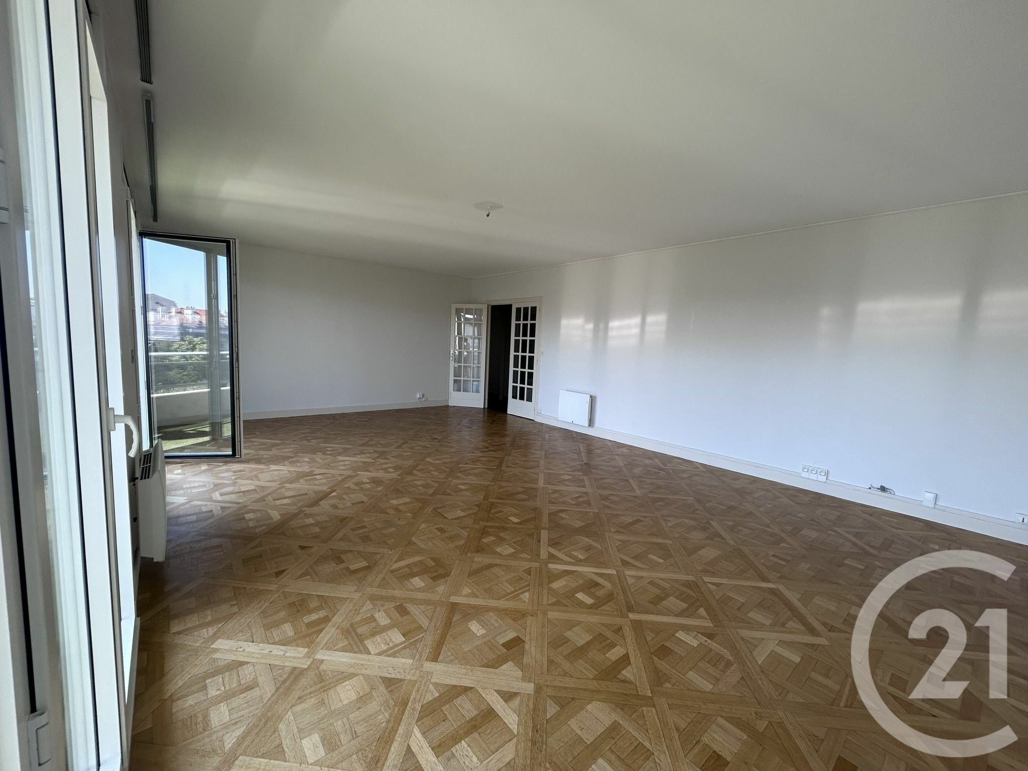 Location appartement de 110m2 à VINCENNES