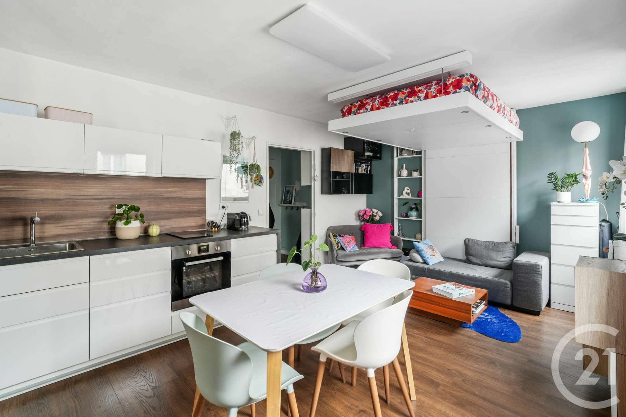 For sale: 30sqm apartment in PARIS 20.