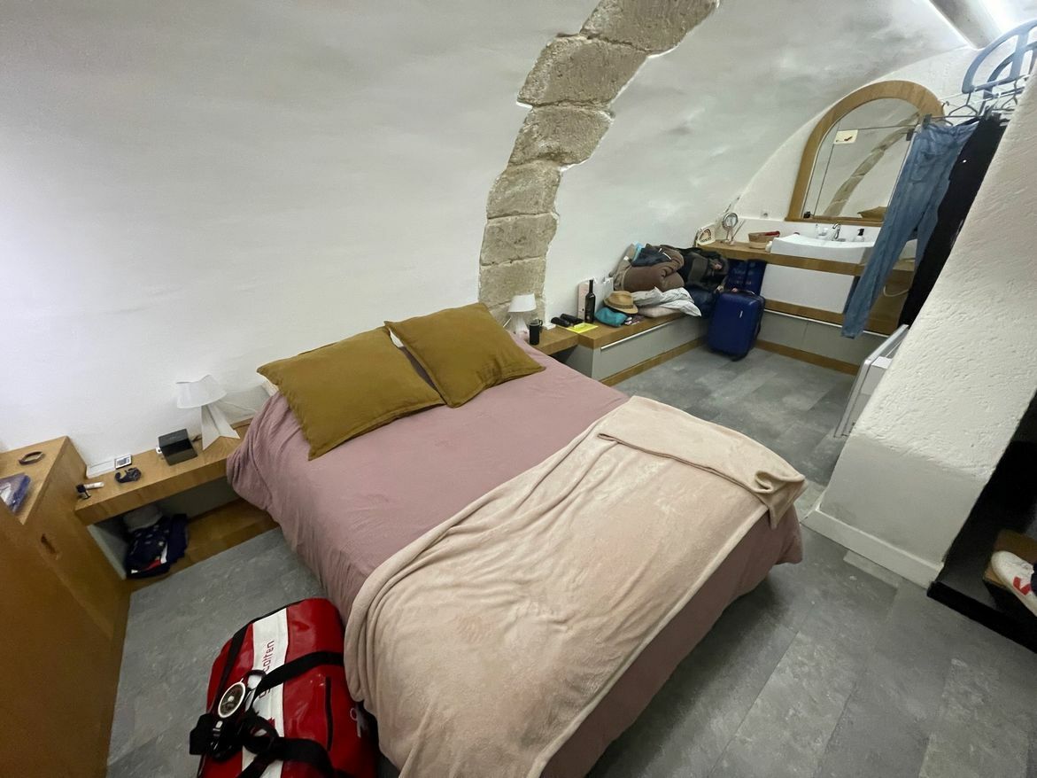For sale, 40sqm apartment in PARIS 5.