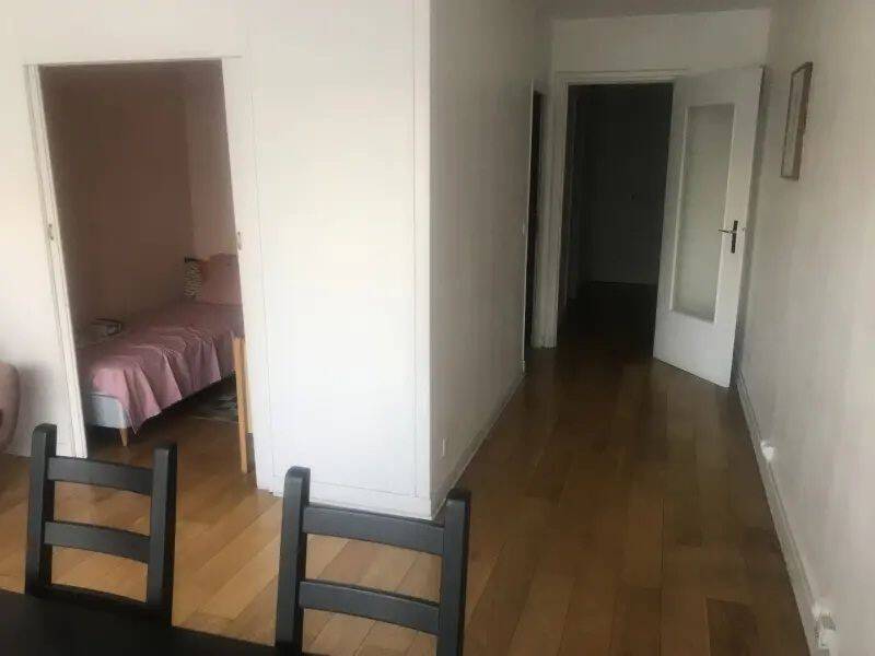 Location appartement de 42m2 à PARIS 16