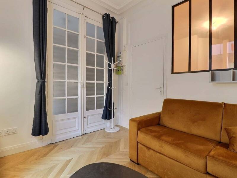 Location appartement de 25m2 à PARIS 18