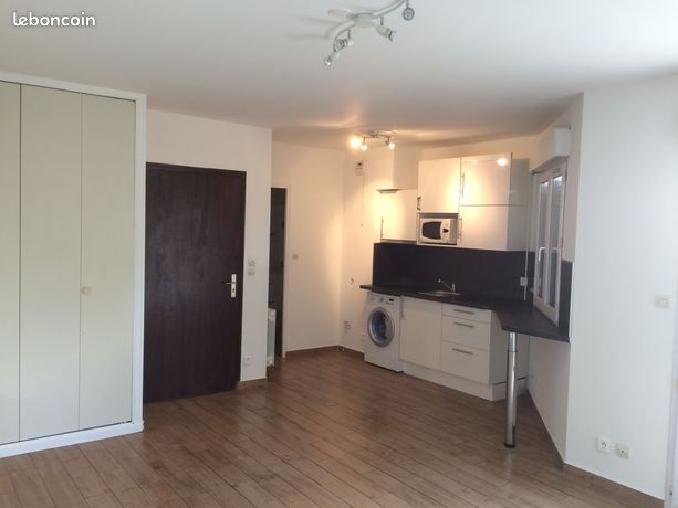 Studio 28m2 avec jardin privatif - proche RER A