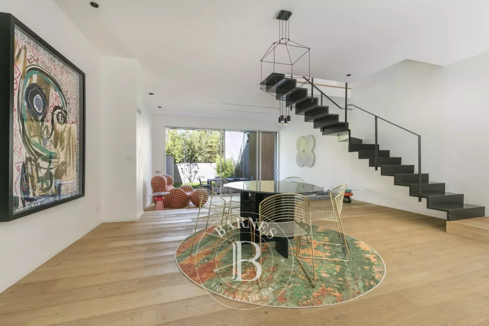 Le service location de la Maison BARNES vous propose ce bien :