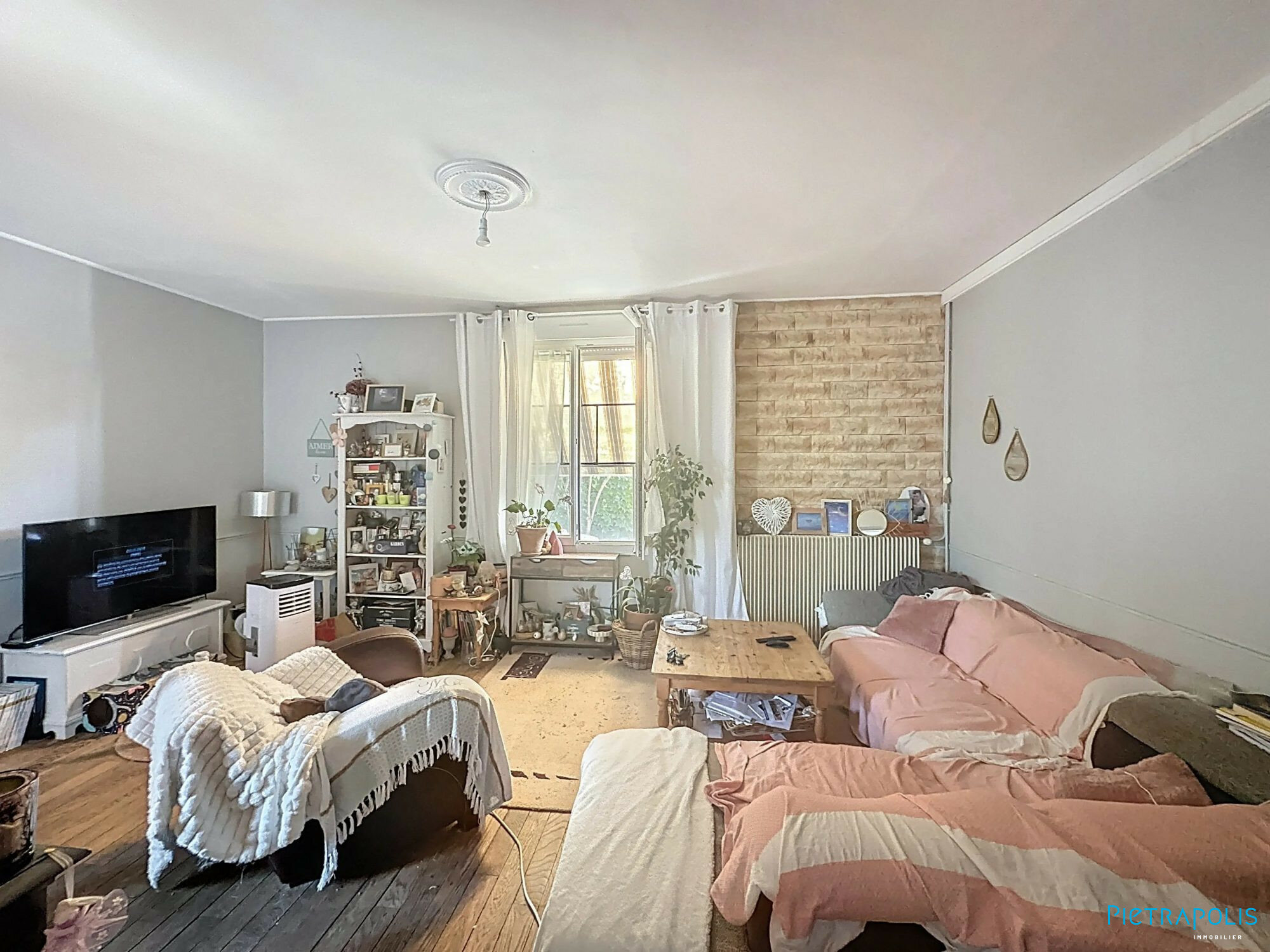 Maison pleine de charme avec jardin