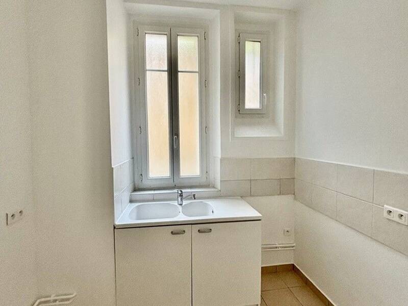 Location appartement de 62m2 à PARIS 17