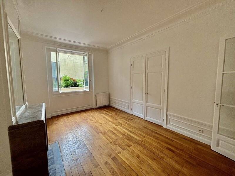 Location appartement de 62m2 à PARIS 17