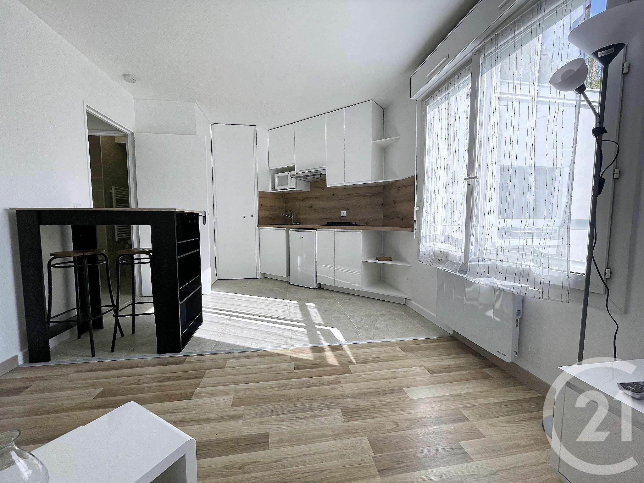 Location appartement de 24m2 à SURESNES