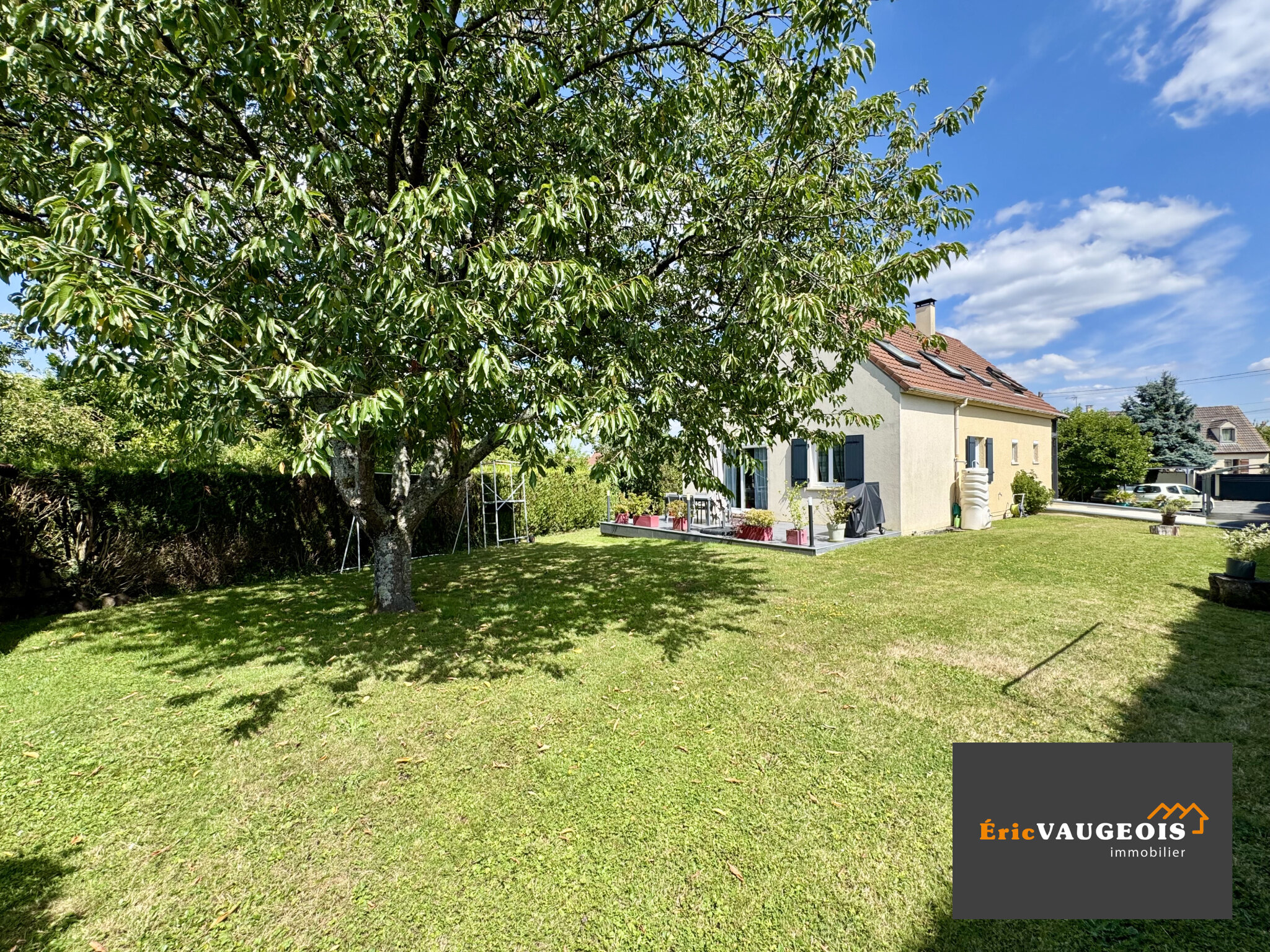 Maison 133m2, Terrain 1000m2 DPE:D à Coulommiers