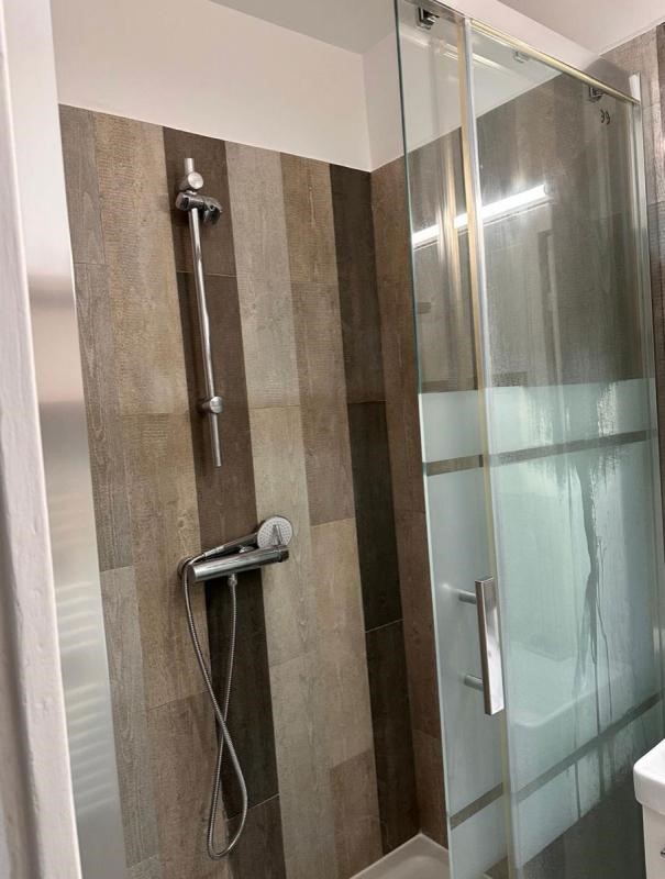 Location appartement de 34m2 à PARIS 9