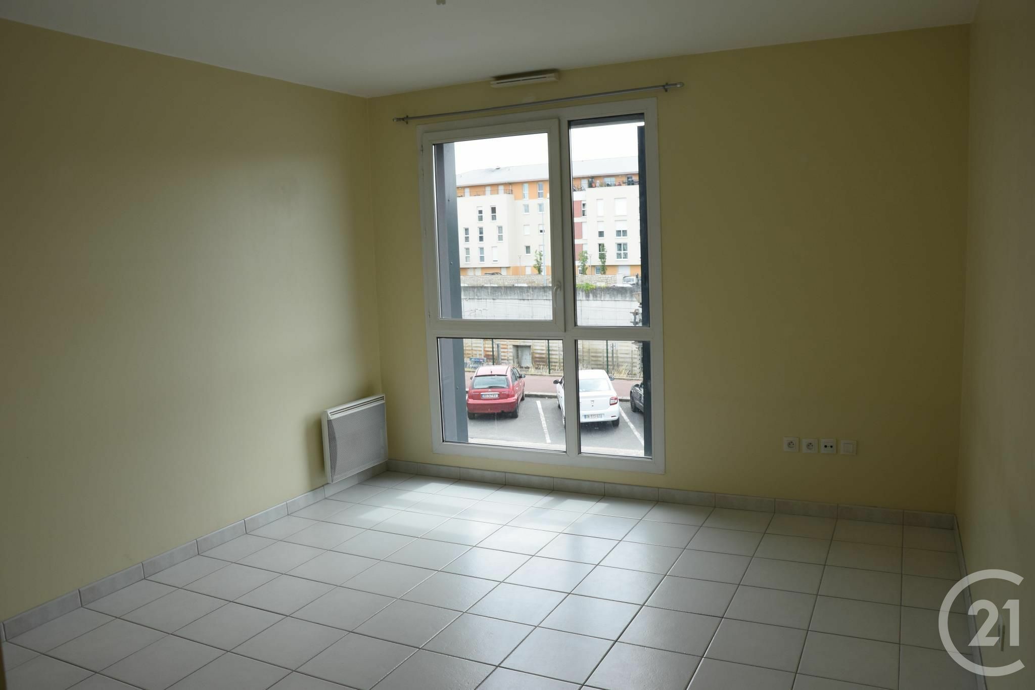 Location appartement de 37m2 à MANTES LA JOLIE