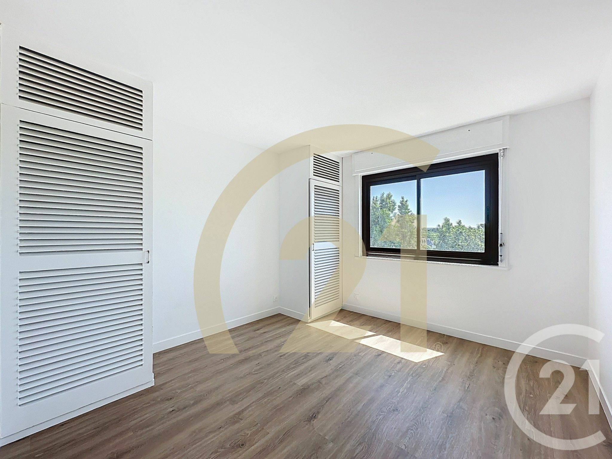 Vente appartement de 73m2 à NEUILLY SUR SEINE