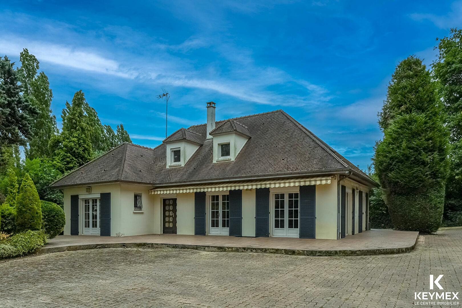 Maison type 9 pièces à Taverny