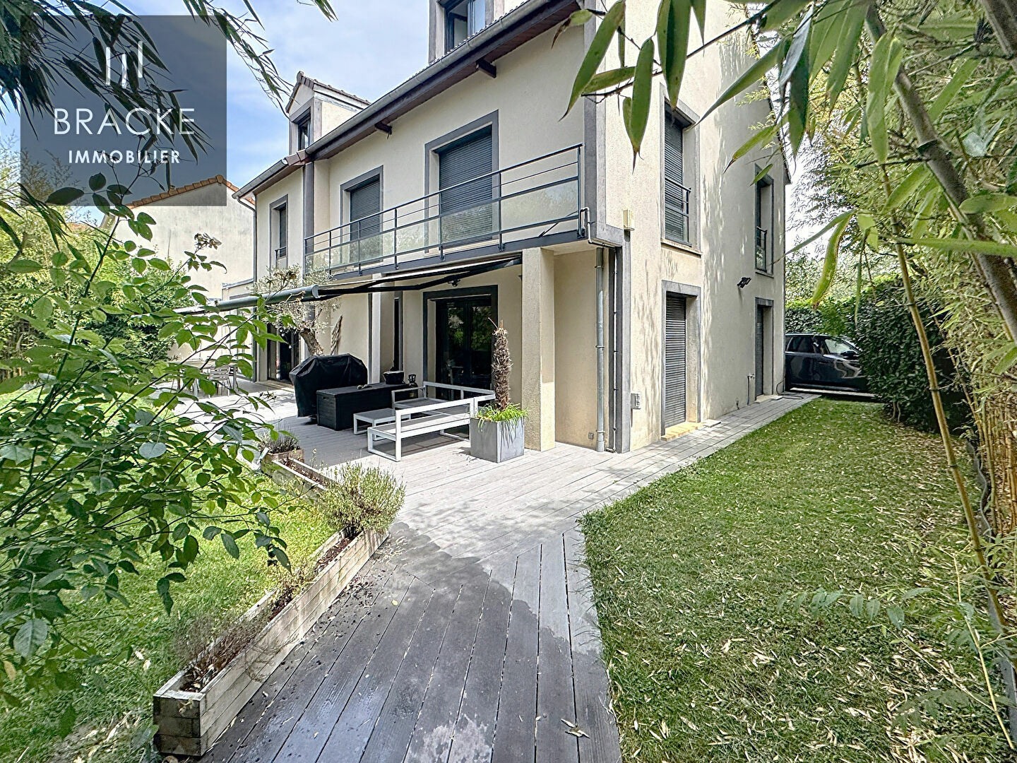 House 267sqm 9 rooms with garden LA GARENNE COLOMBES 92250