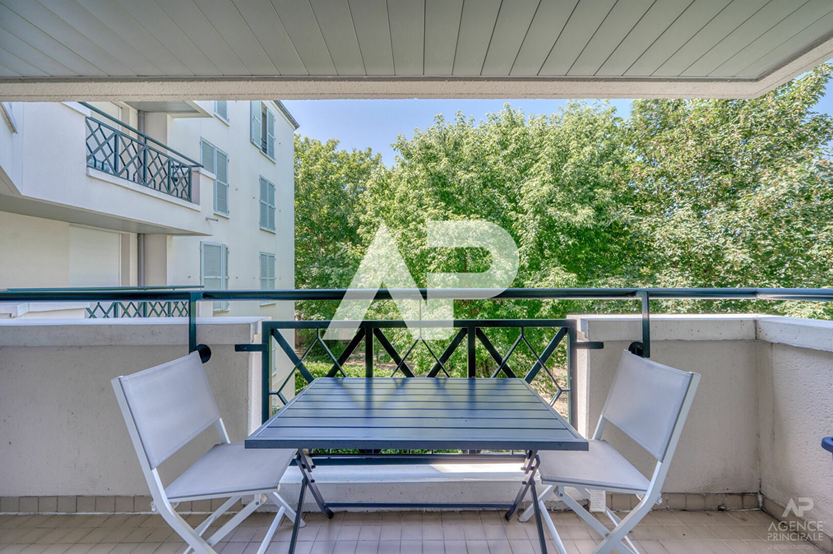 Appartement Rueil Malmaison 4 pièce(s) 82.24 m2