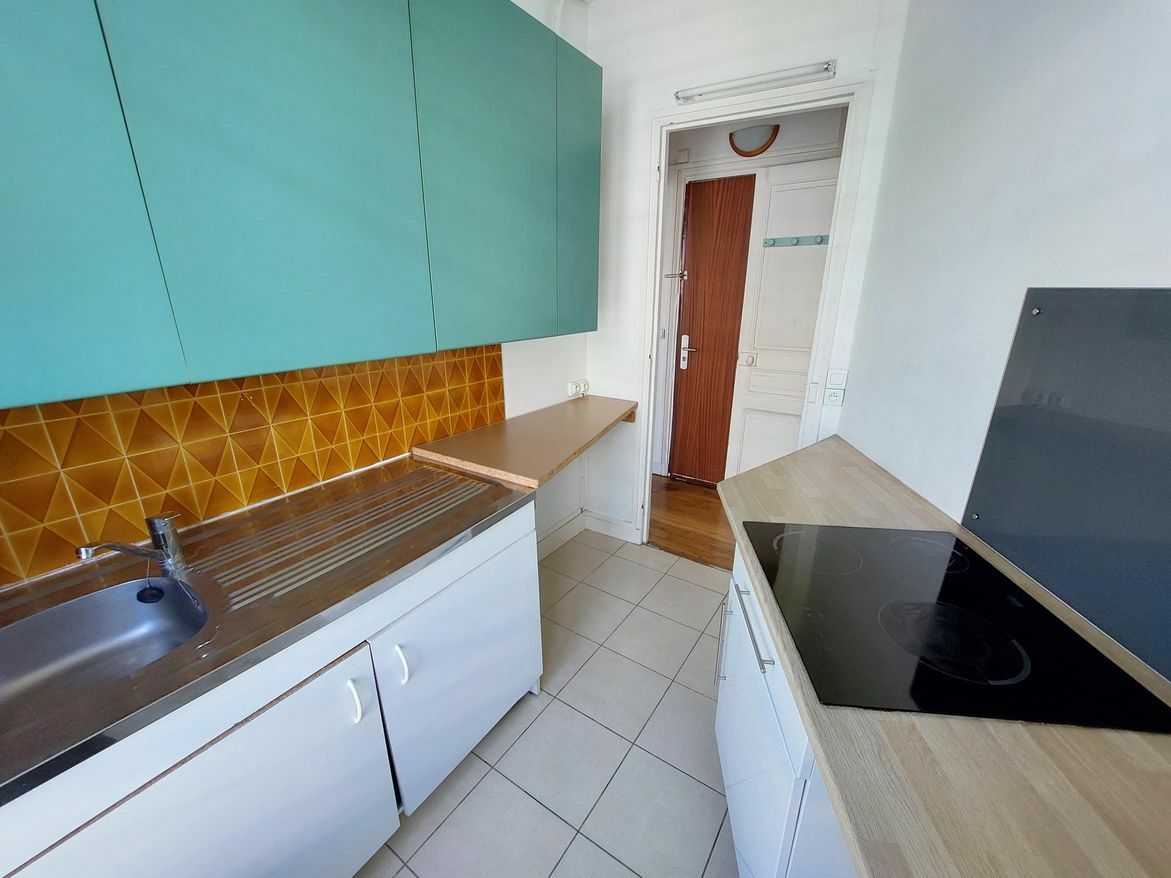 Vente appartement de 32m2 à BOURG LA REINE
