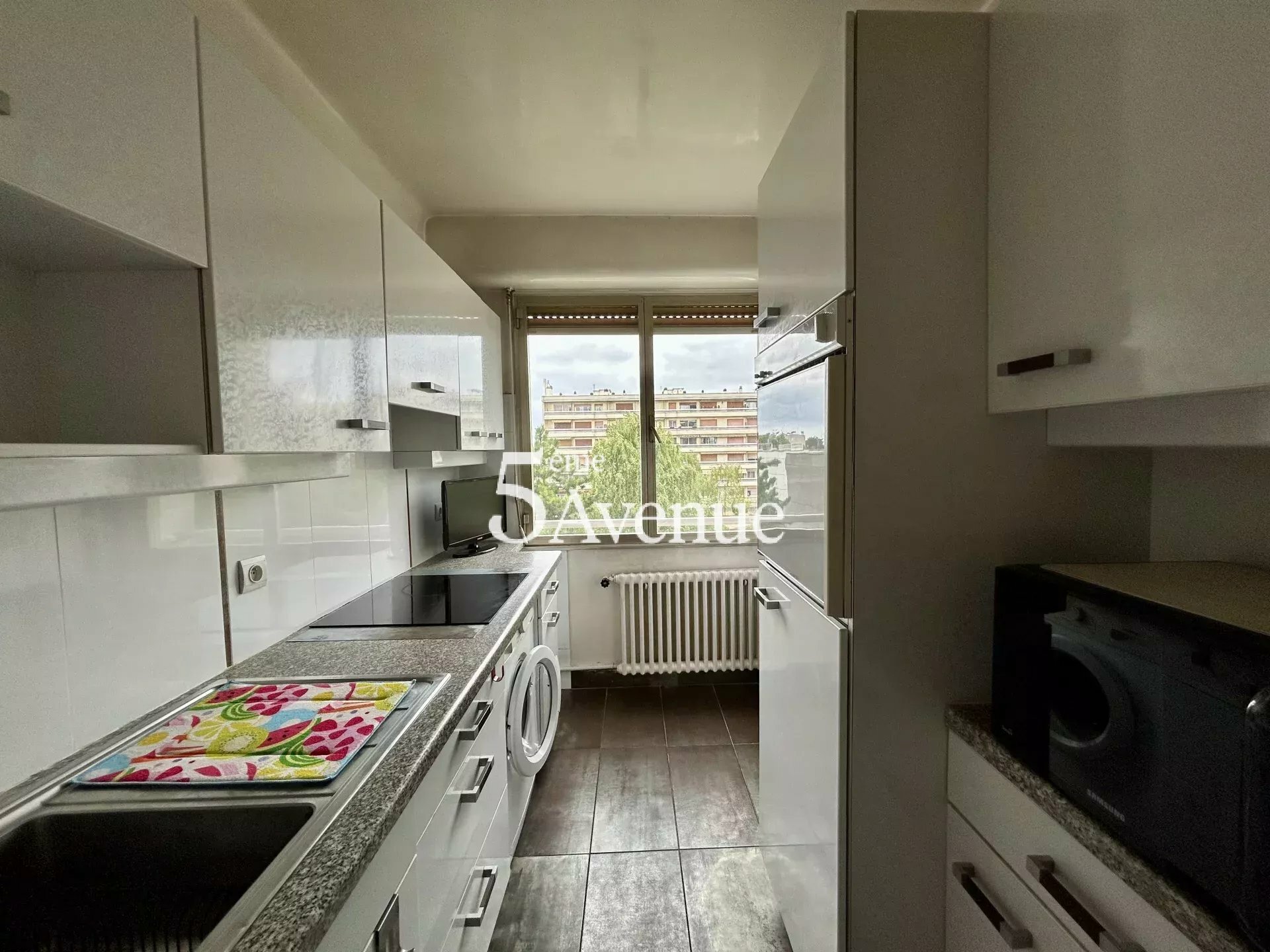 LOCATION MEUBLÉE CENTRE-VILLE NOGENT SUR MARNE