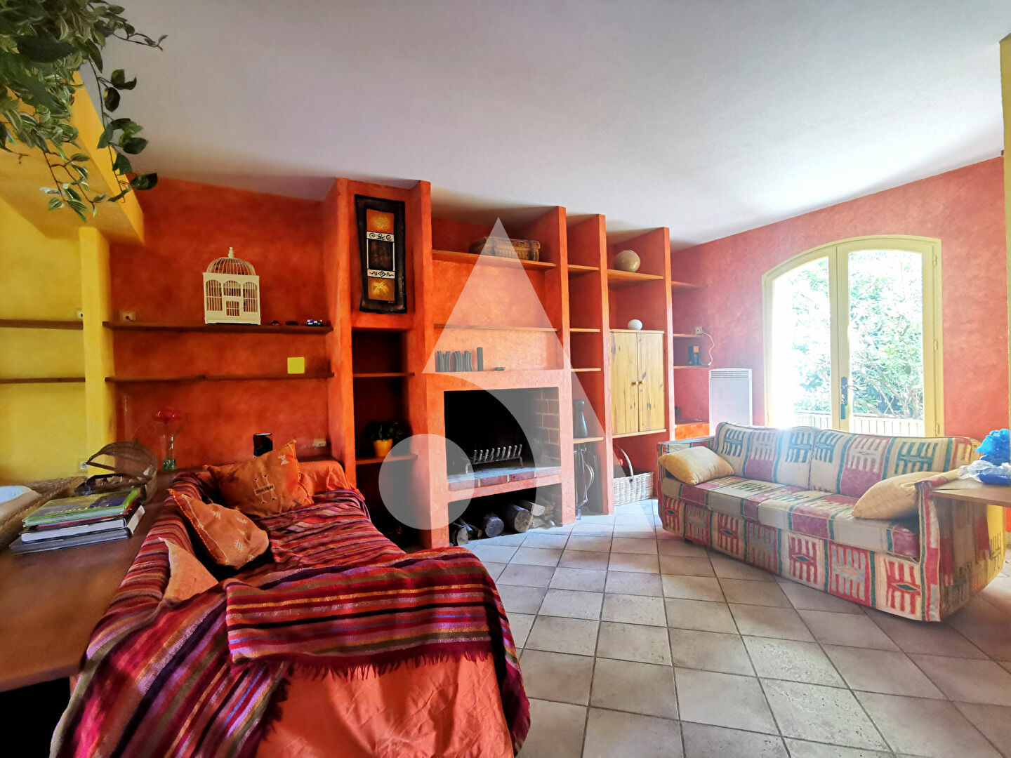 MAISON FAMILIALE - 8 MIN GARE