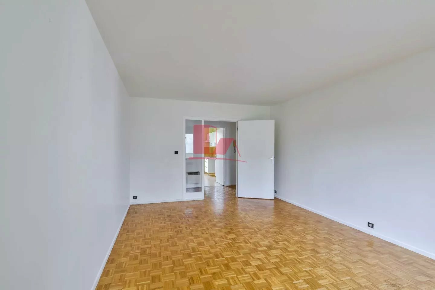 VANVES Métro - 3 pièces - 68.1 m2 balcon - cave - parking