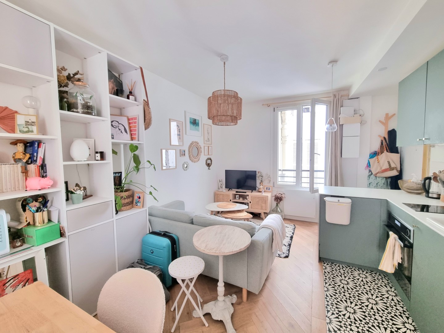 Bright T2 24sqm First Floor in Paris 14 Saint-Jacques near Metro