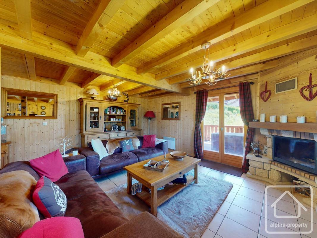 Un chalet moderne et spacieux, idéalement situé et prêt à l'emploi