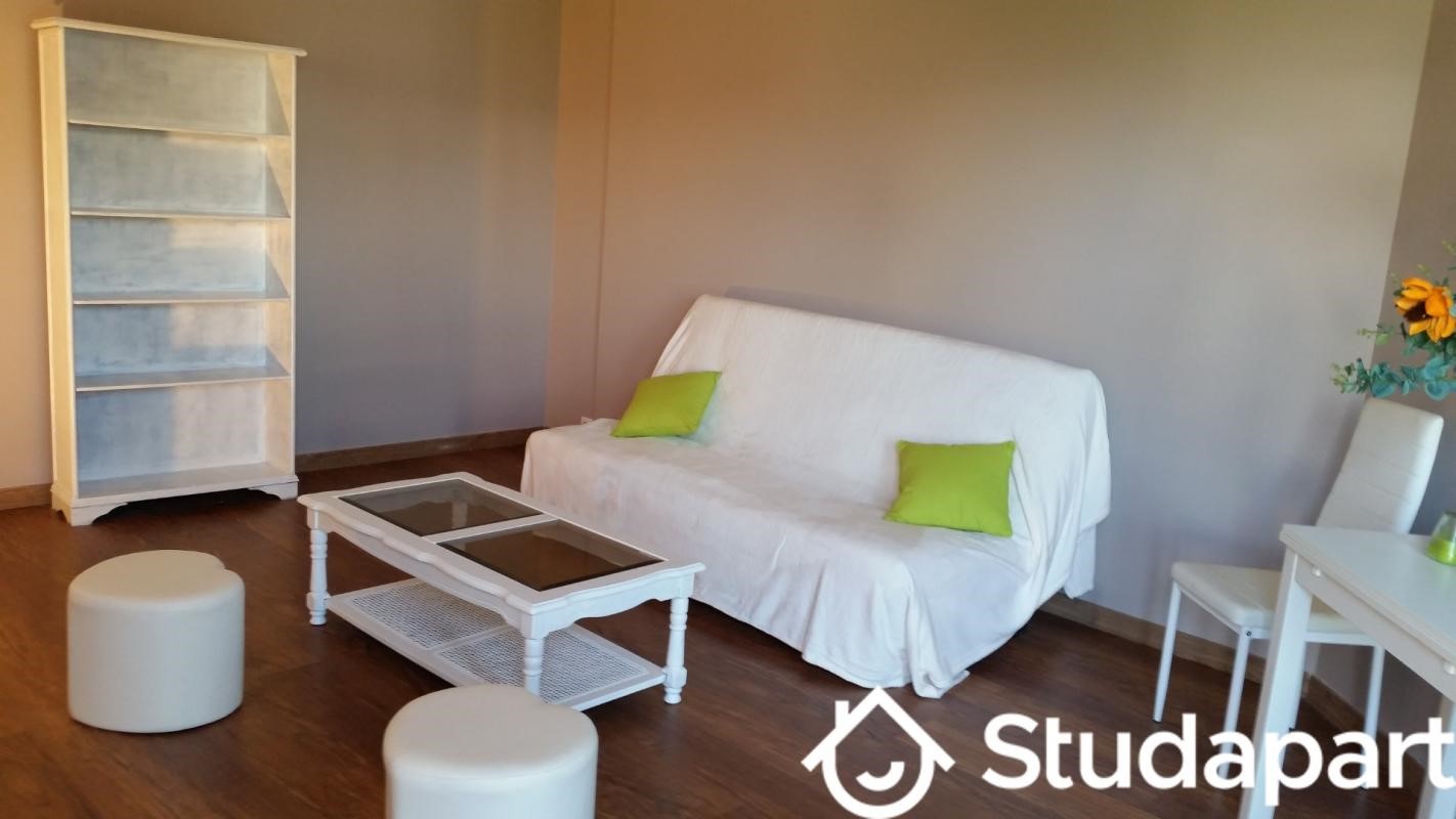 Location appartement de 25m2 à NANTERRE