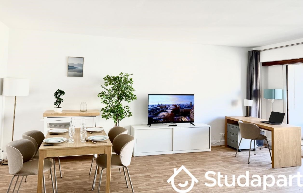 Location appartement de 64m2 à PARIS 20