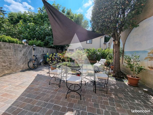 Maison 4 pièces 91 m² jardin à Montreuil proche tram T1