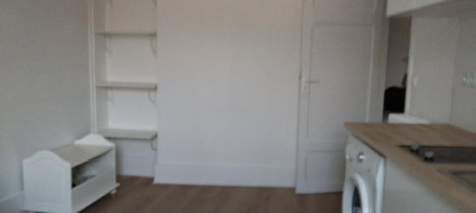 Location meublée appartement 2 pièces 26 m2