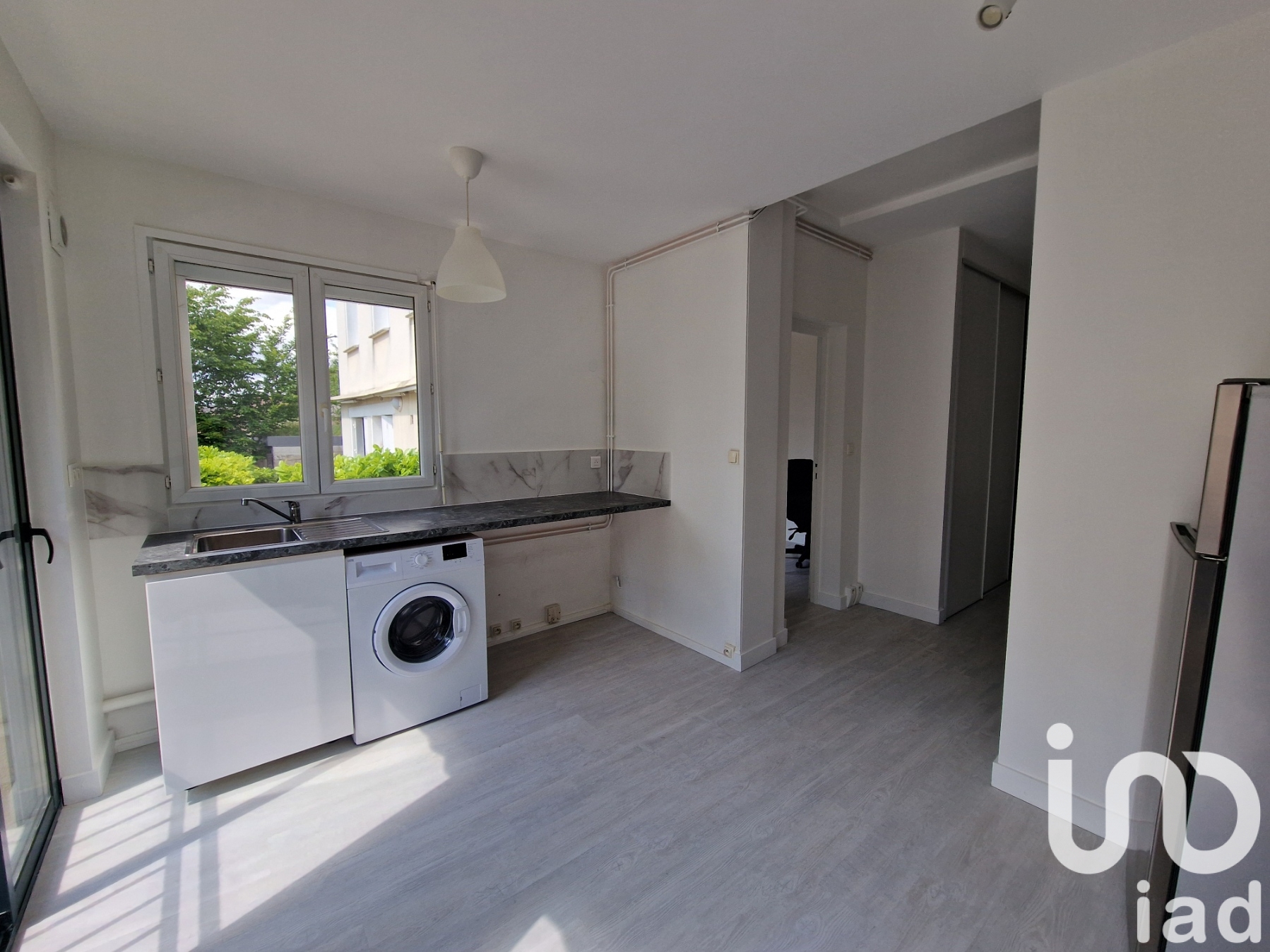 Appartement à NOISY LE GRAND (93160)