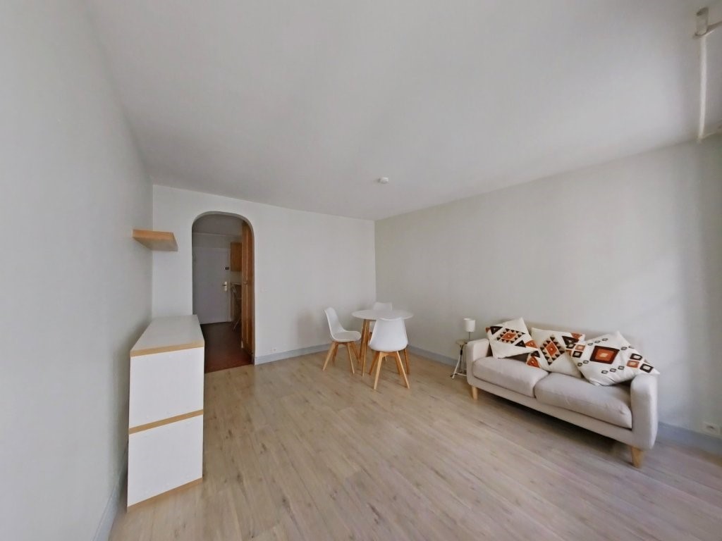 Location appartement de 26m2 à PARIS 6
