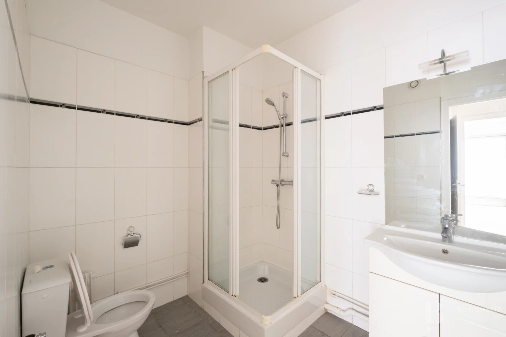 Location appartement de 26m2 à PARIS 17