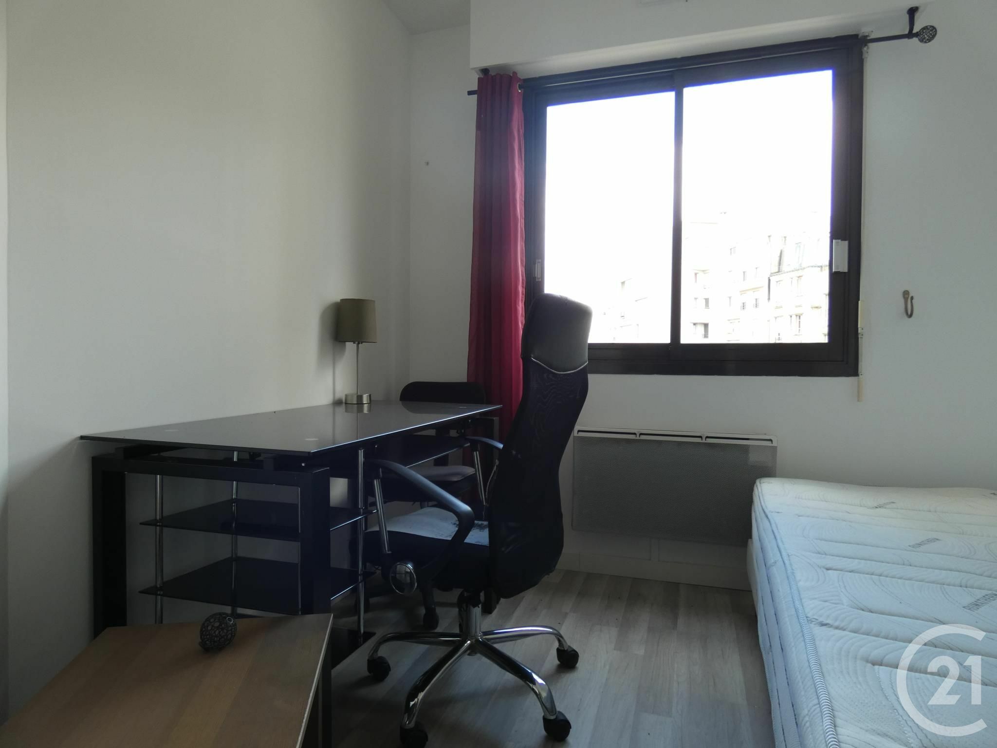 Location appartement de 33m2 à PARIS 19