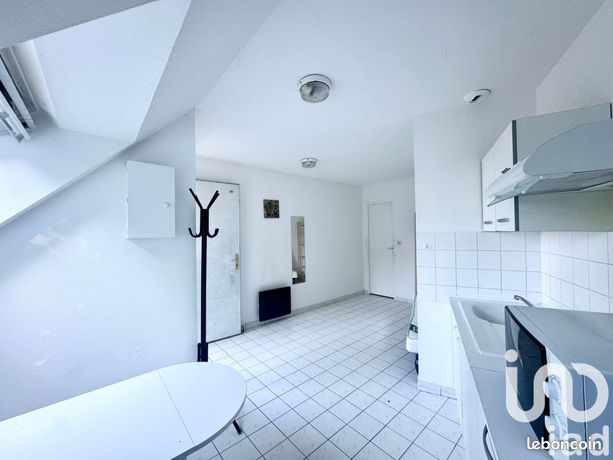 Studio 1 pièce 19 m2
